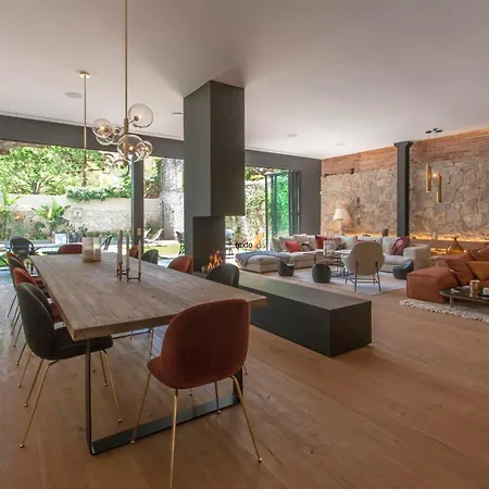 Angli Villa